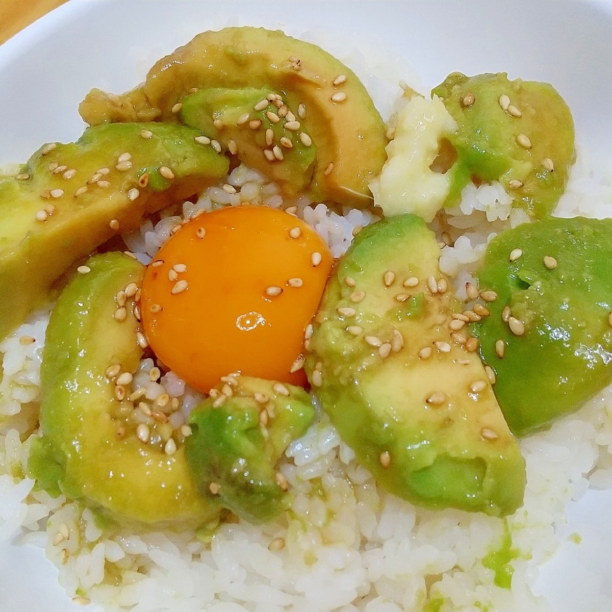 アボカドの胡麻油めんつゆ漬け丼 レシピ 作り方 By Jrとmc 楽天レシピ アボカドの胡麻油めんつゆ漬け丼 レシピ 作り方 By Jrとmc 楽天レシピ